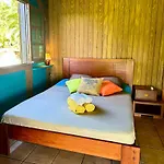 Villa Tout Confort Vue Sur Mer Avec Piscine - Proche Plages !