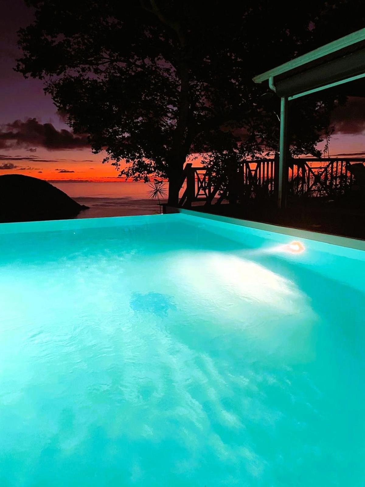 Villa Confort Vue Sur Avec Piscine - Proche Plages ! Deshaies