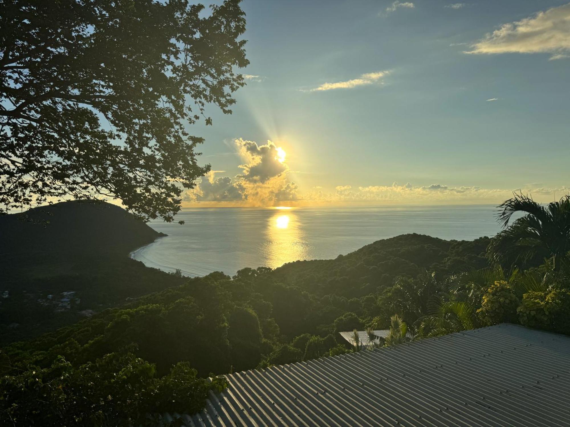 Confort Vue Sur Avec Piscine - Proche Plages ! Villa *