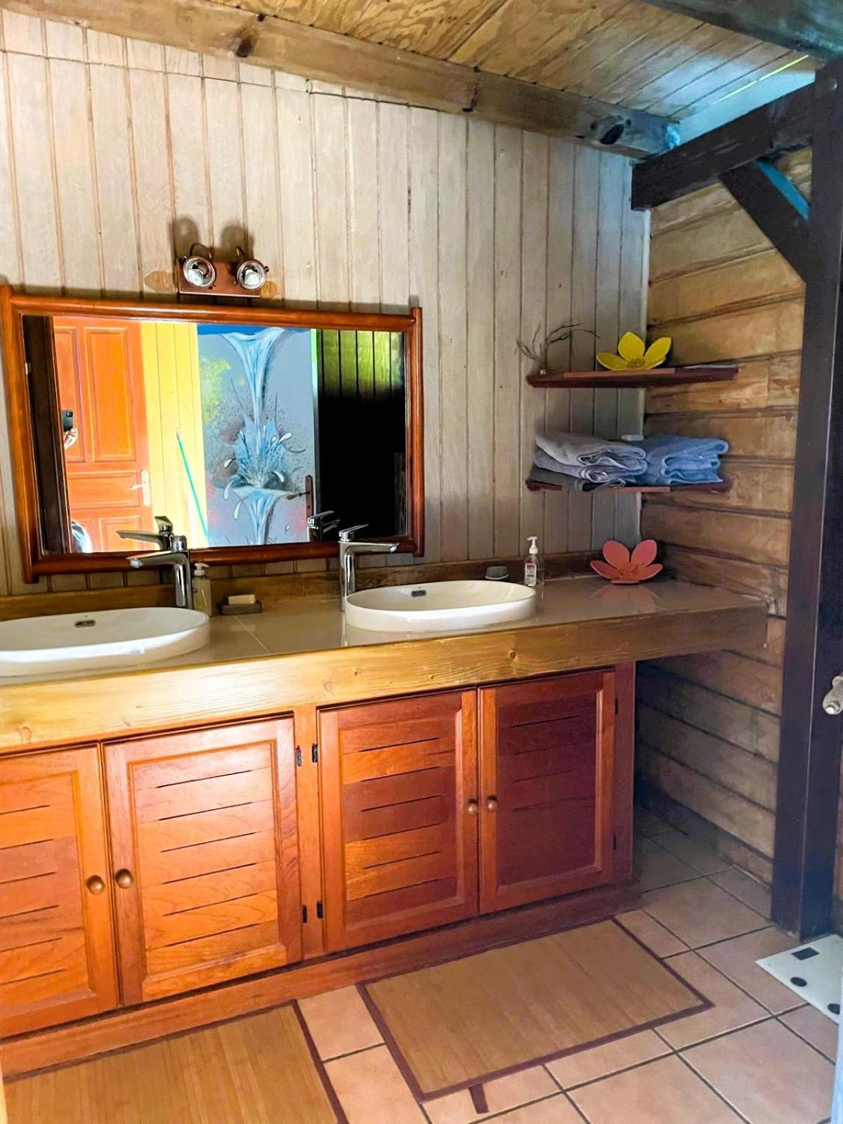 Confort Vue Sur Avec Piscine - Proche Plages ! Villa Deshaies