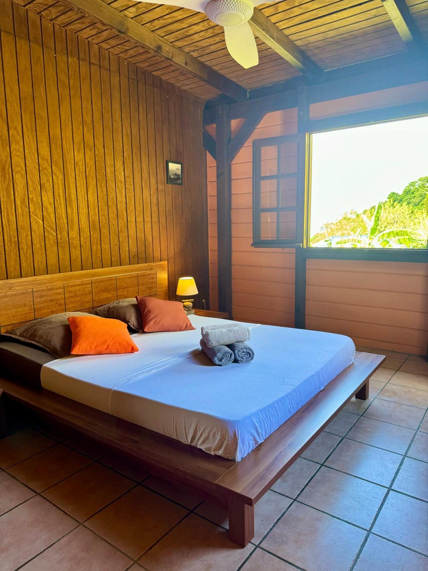 Confort Vue Sur Avec Piscine - Proche Plages ! * Deshaies